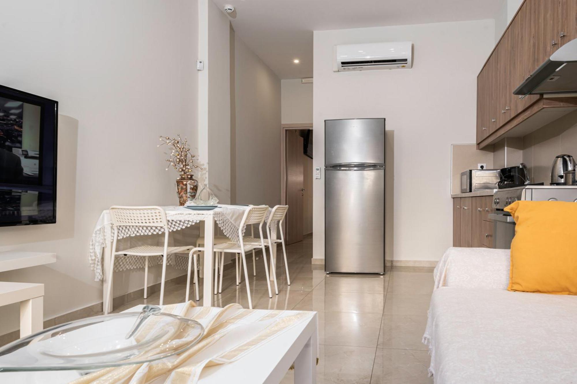 Neon Apartment, Modern, High Quality, Central Apt, Heraklion City Екстер'єр фото