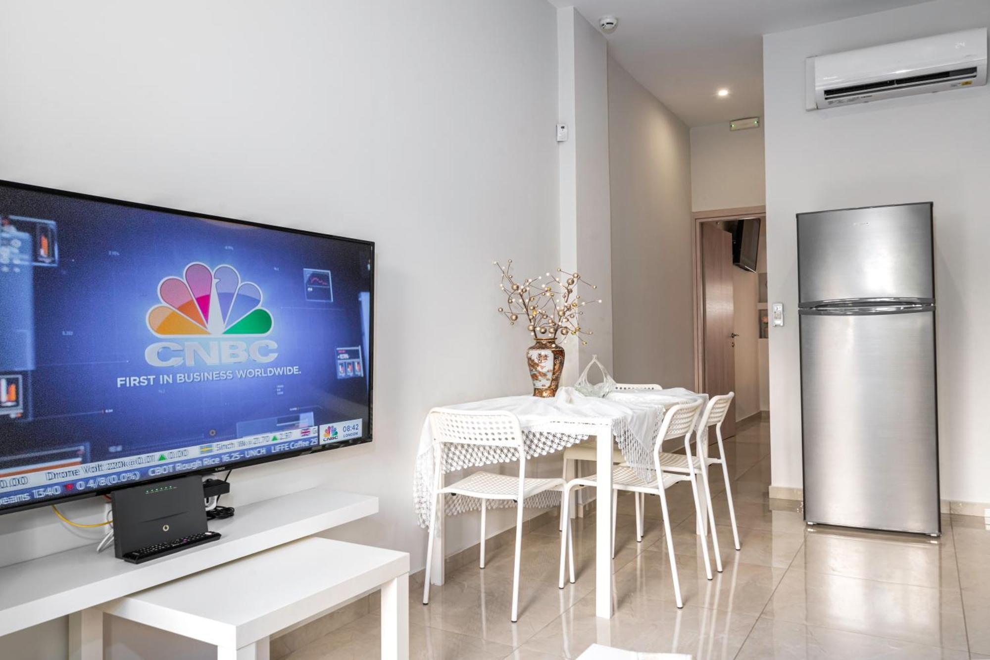 Neon Apartment, Modern, High Quality, Central Apt, Heraklion City Екстер'єр фото